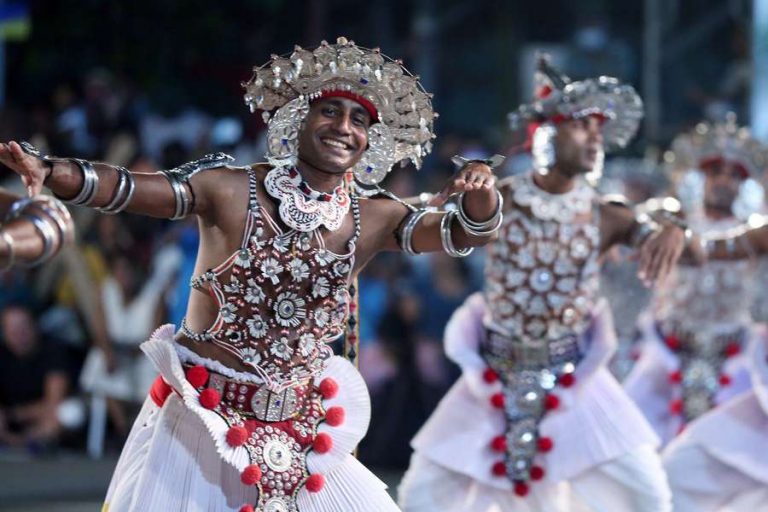 Sri Lanka Dances Aboriginal Traditional Dances In Sri Lanka Leap