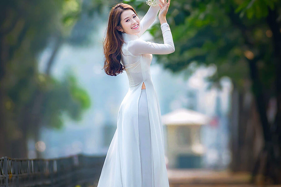 Ao Dai Traditional Dress in Vietnam