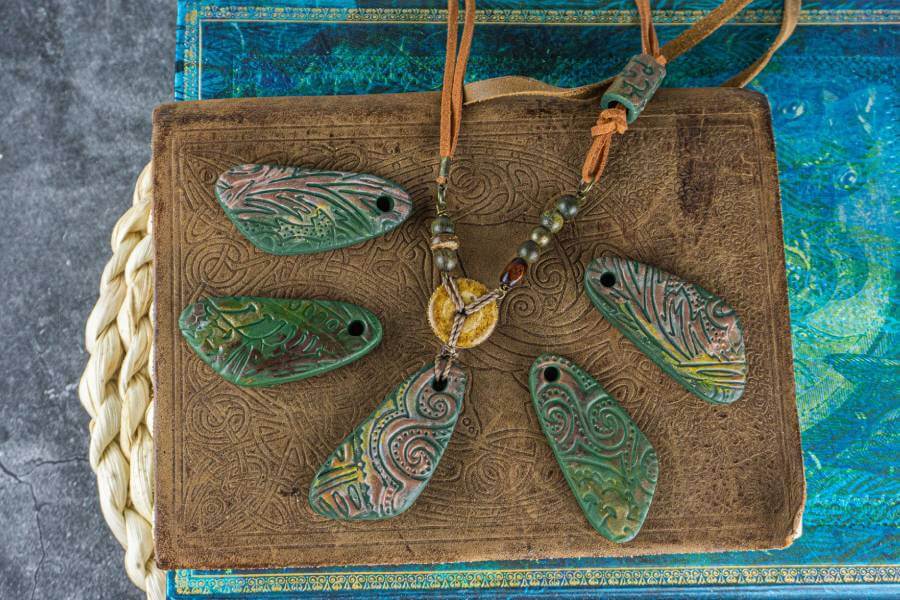 Handcrafted Māori Jewelry - New Zealand Gifts