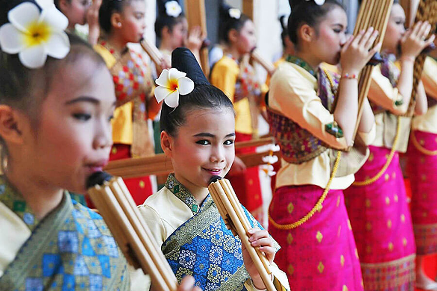 Ko-that - Traditional Dances in Laos