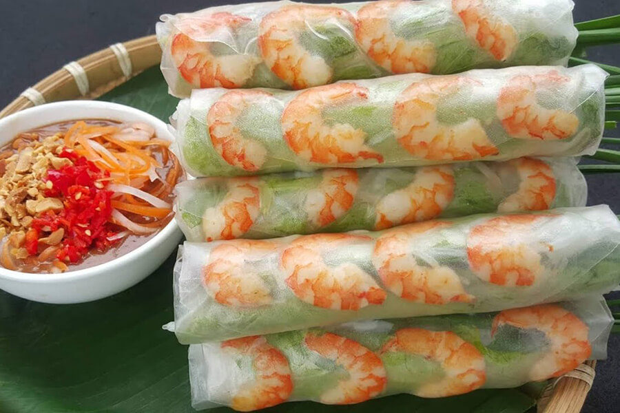 Pho Rolls Vietnamese dishes