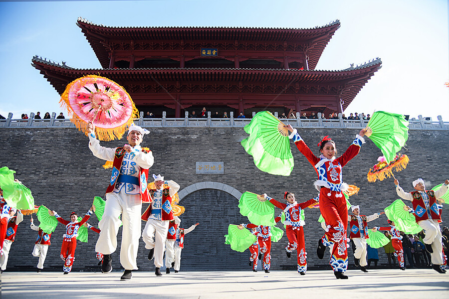 Traditional Chinese Yangko Dance