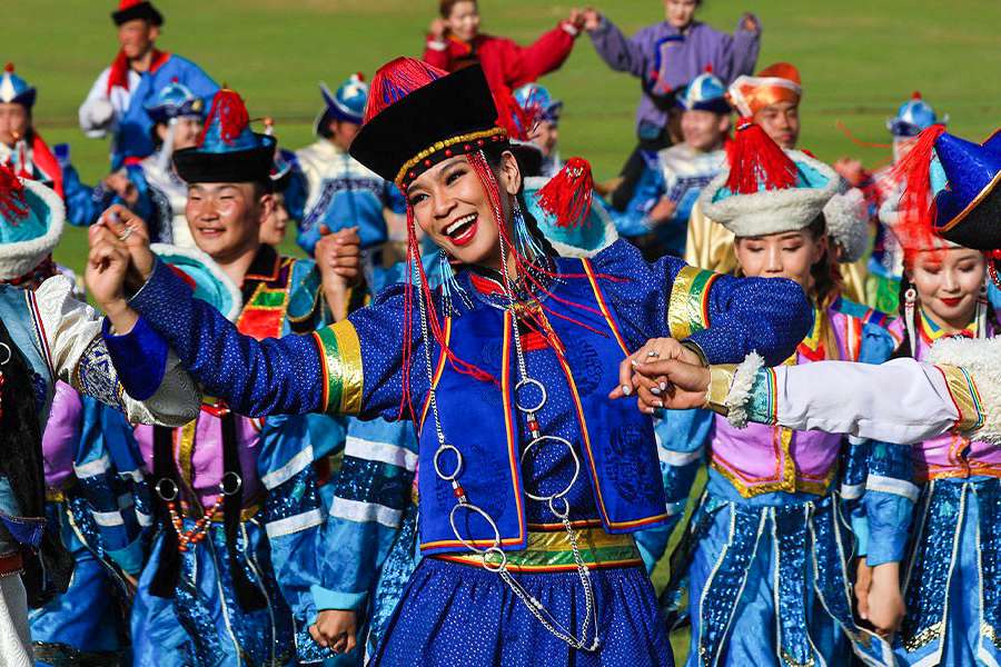 Traditional dances in Mongolia