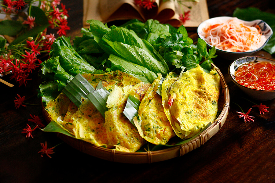 Vietnamese dishes pancakes