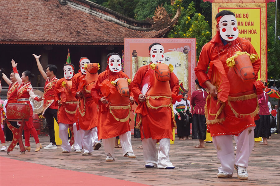 Xuan Pha folk dance Traditional Dances in VietNam